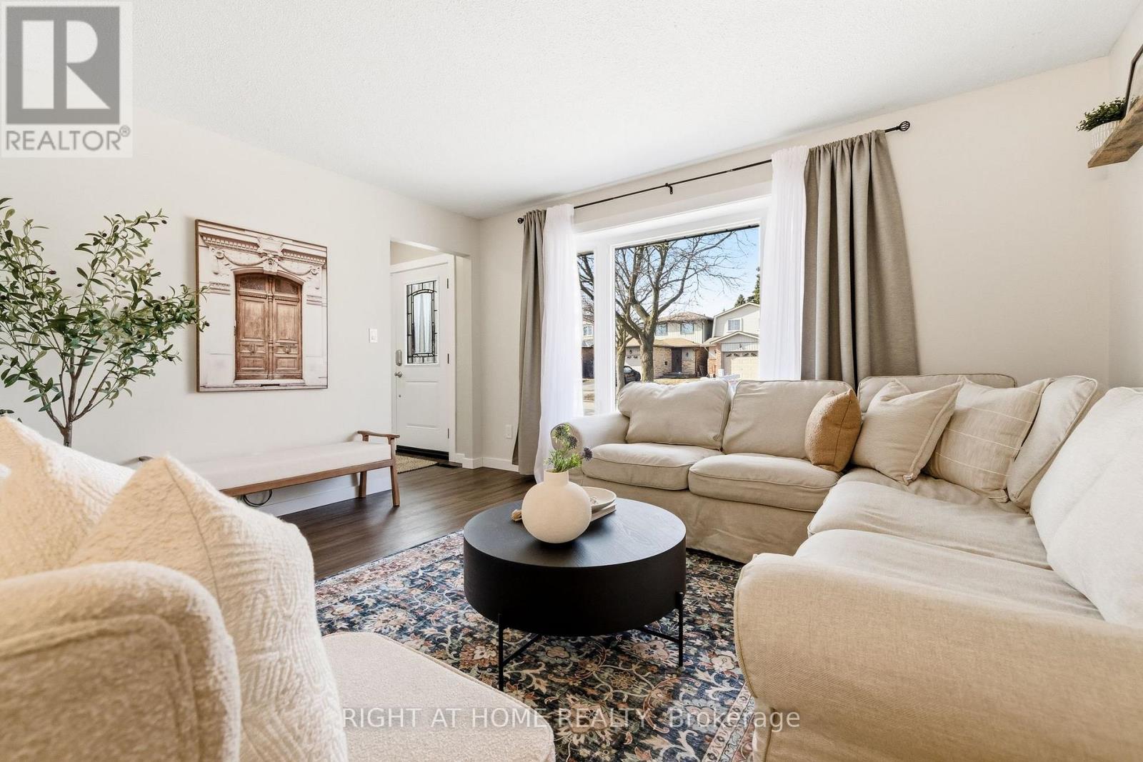 345 Highgate Avenue, Oshawa, Ontario  L1G 7G1 - Photo 7 - E12920386