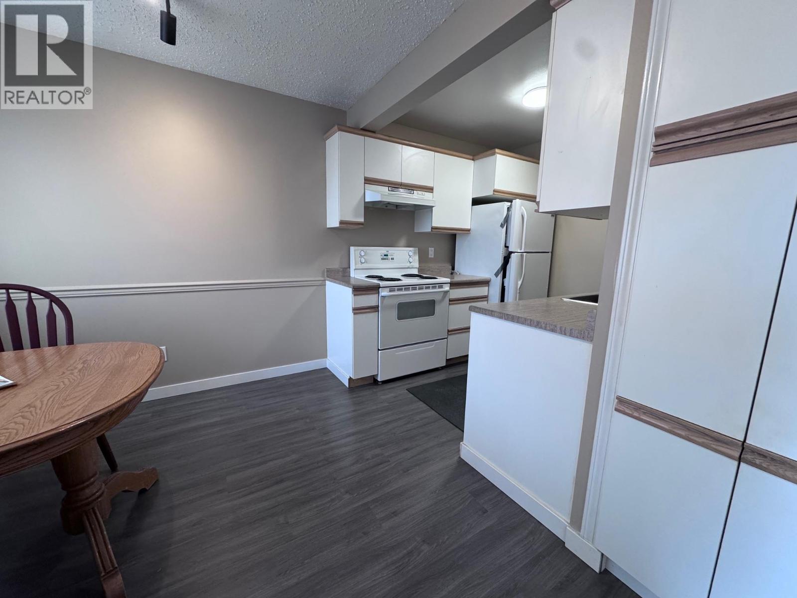 2221 3rd  N Street, Cranbrook, British Columbia  V1C 5G7 - Photo 8 - 10380882