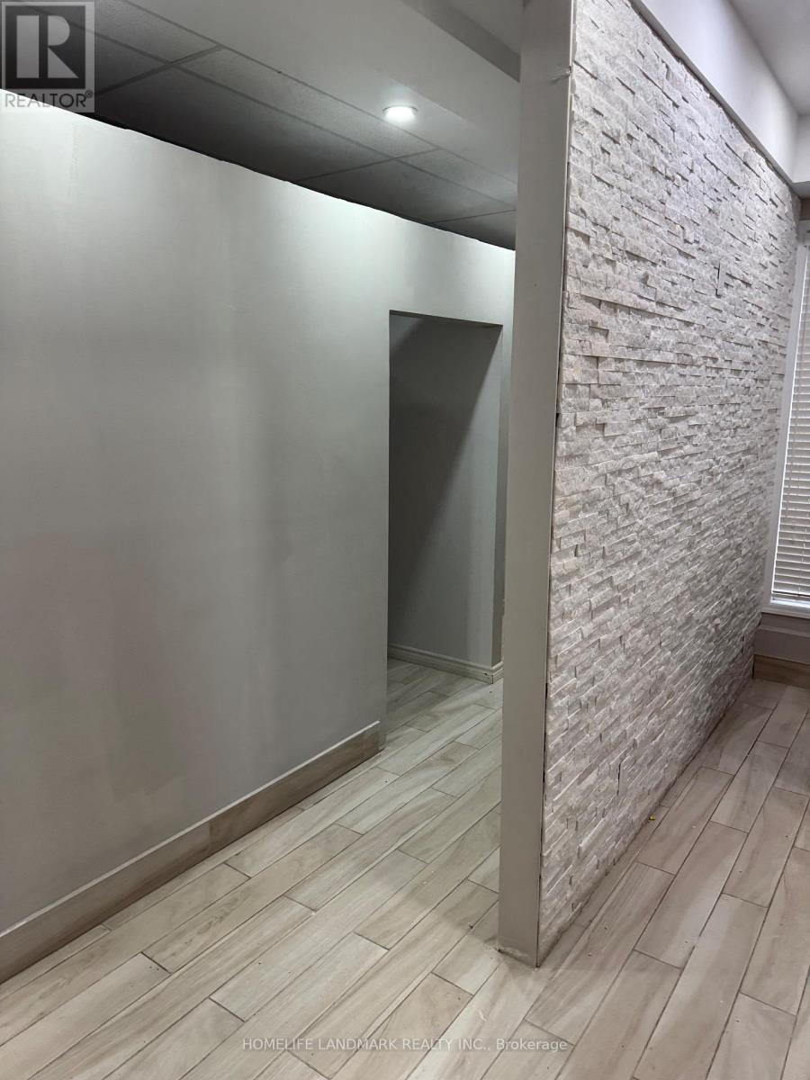 2 - 52 Commuter Drive, Brampton, Ontario  L7A 0R3 - Photo 6 - W12926614