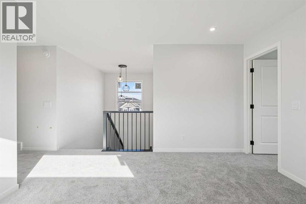 572 Belmont Heath Sw, Calgary, Alberta  T0L 0X0 - Photo 13 - A2284249