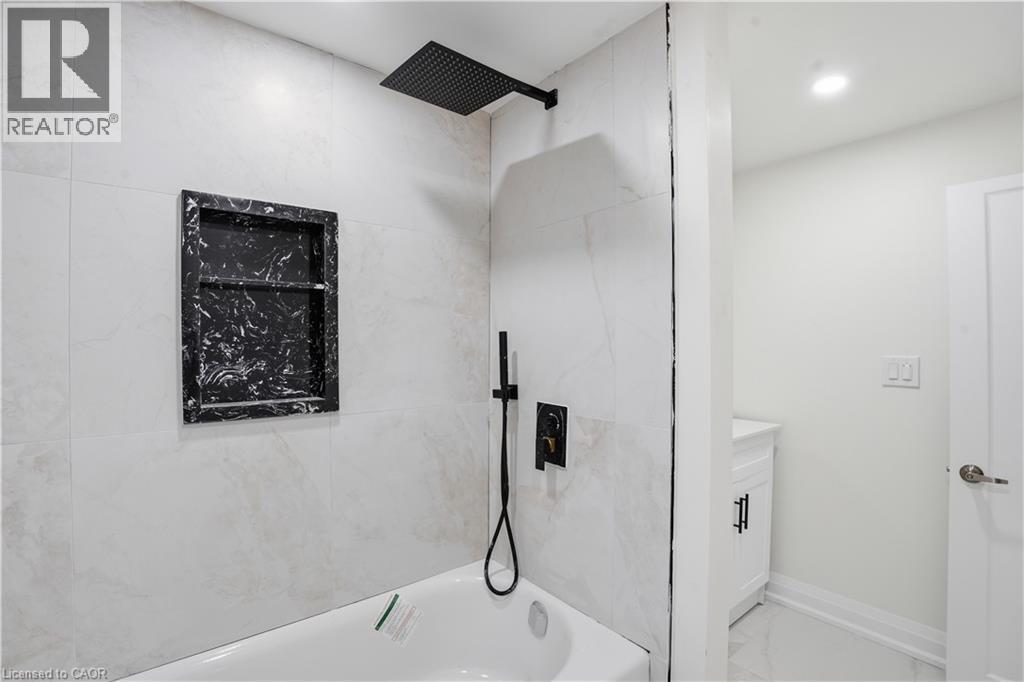 6183 Johnson Drive, Niagara Falls, Ontario  L2J 3J6 - Photo 28 - 40815766