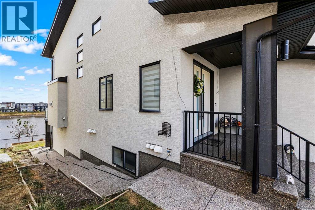 45 Waterford Terrace, Chestermere, Alberta  T1X 2P6 - Photo 21 - A2296140