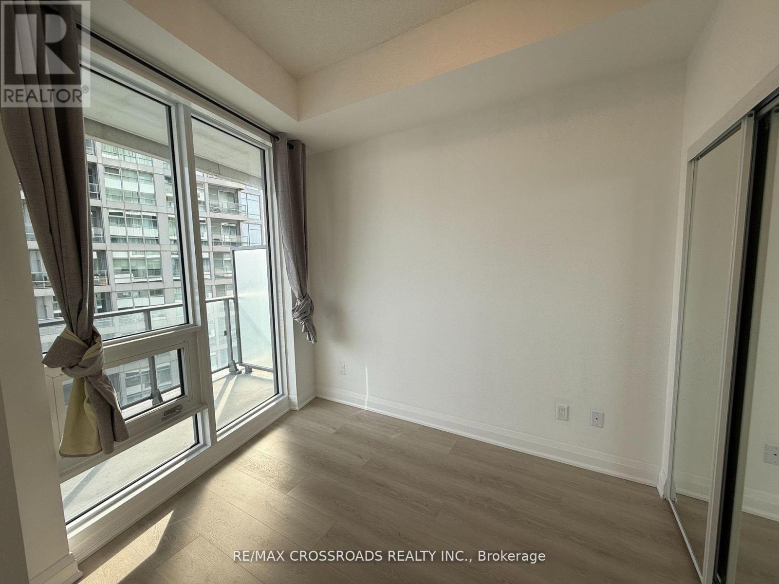 3004 - 2221 Yonge Street, Toronto, Ontario  M4S 0B8 - Photo 5 - C12933444