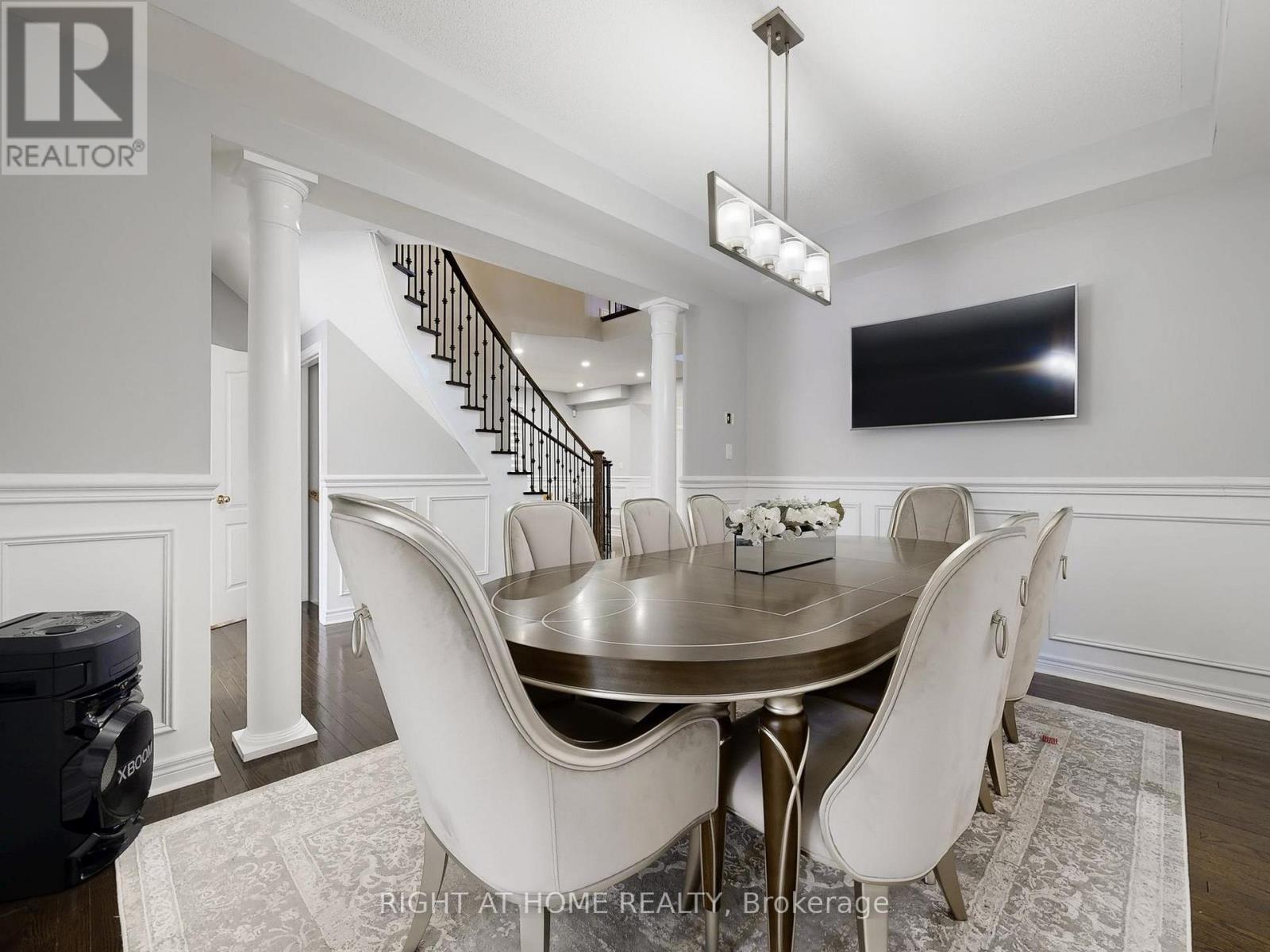 116 Summerlyn Trail, Bradford West Gwillimbury, Ontario  L3Z 0E3 - Photo 13 - N12933436