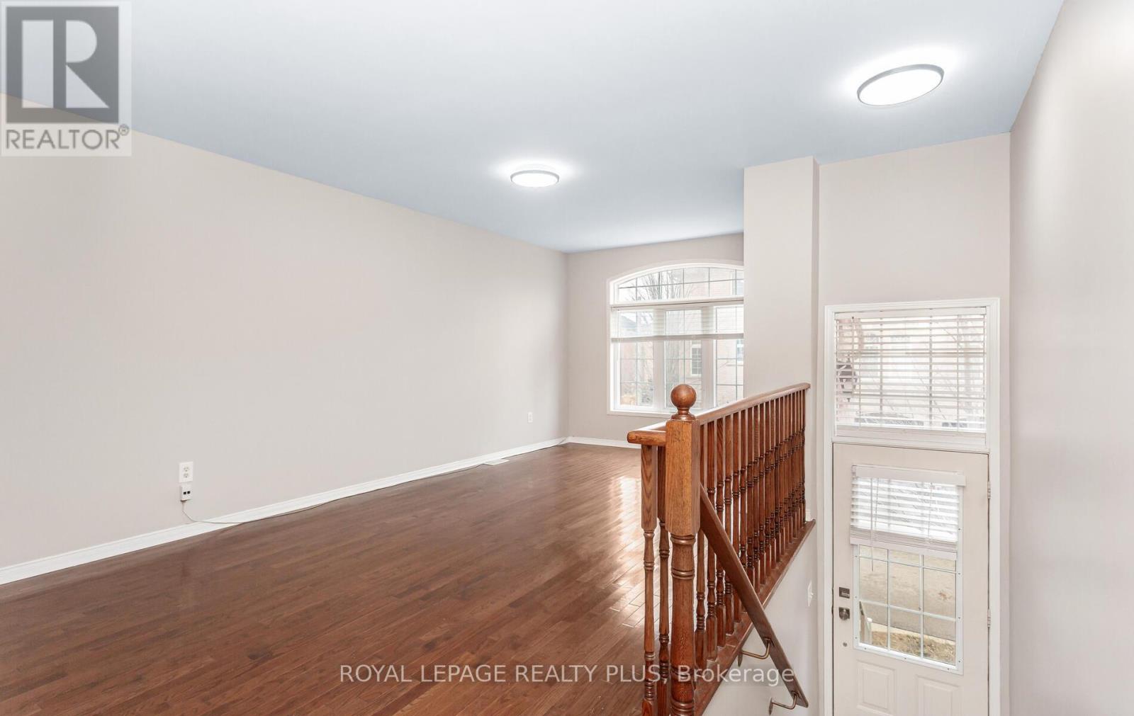 7127 Chatham Court, Mississauga, Ontario  L5N 8R1 - Photo 6 - W12933424