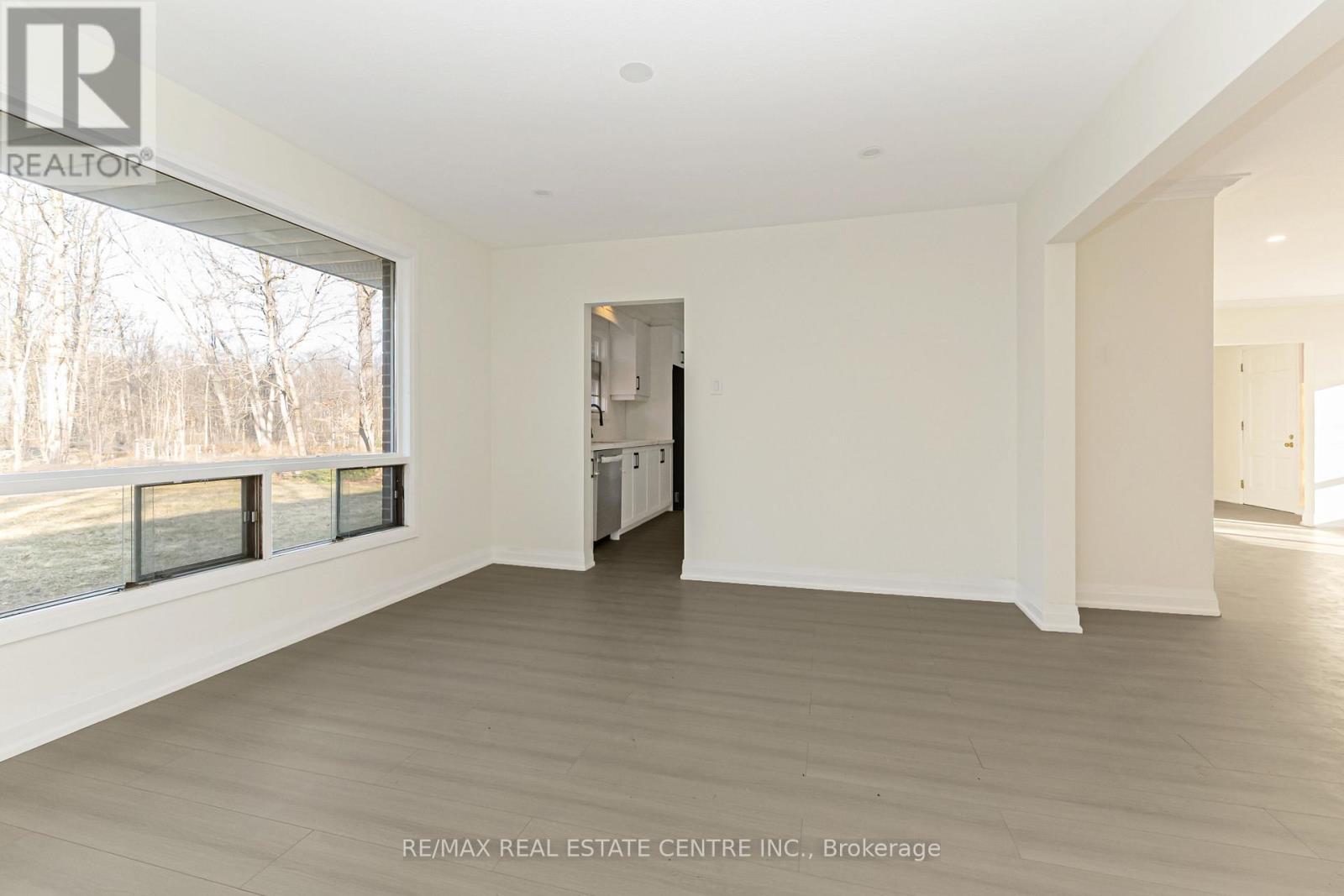 8449 8th Line, Halton Hills, Ontario  L7G 4S5 - Photo 11 - W12933428