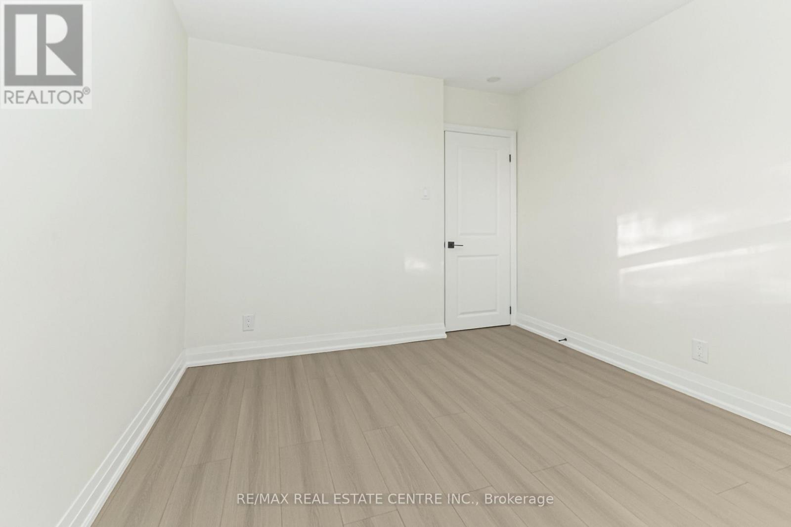 8449 8th Line, Halton Hills, Ontario  L7G 4S5 - Photo 20 - W12933428