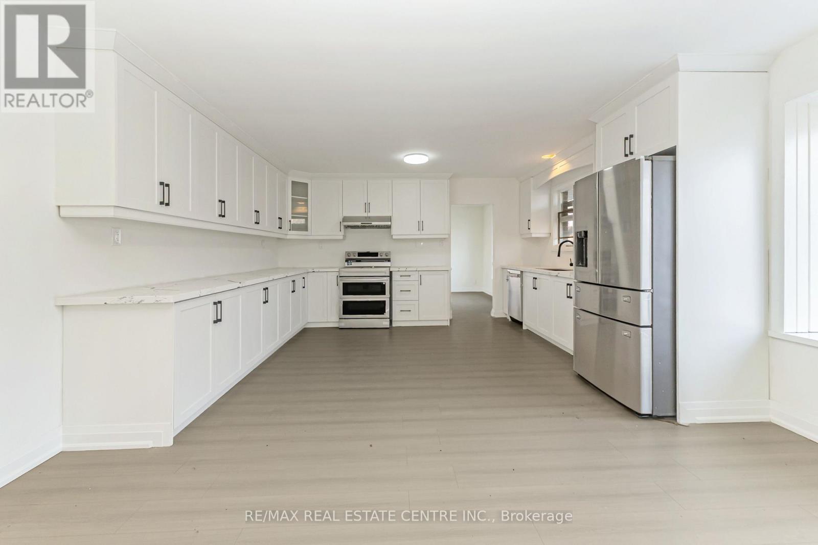 8449 8th Line, Halton Hills, Ontario  L7G 4S5 - Photo 7 - W12933428