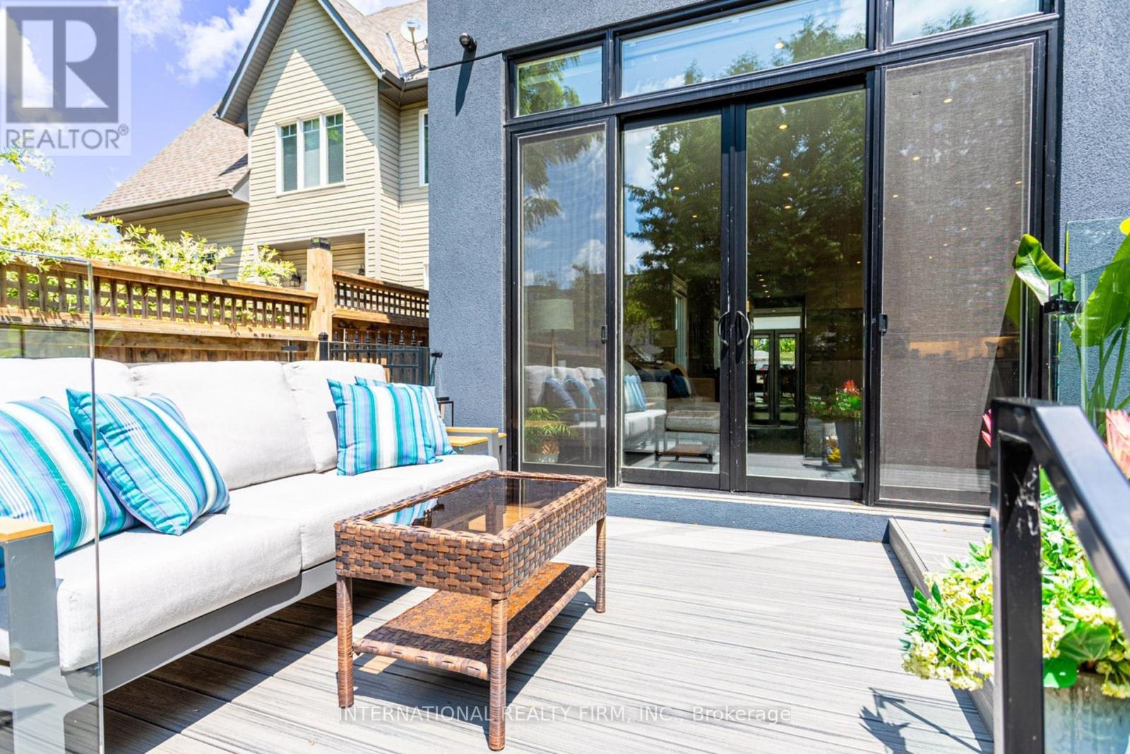 36b Pine Avenue, Mississauga, Ontario  L5H 2P8 - Photo 45 - W12933432