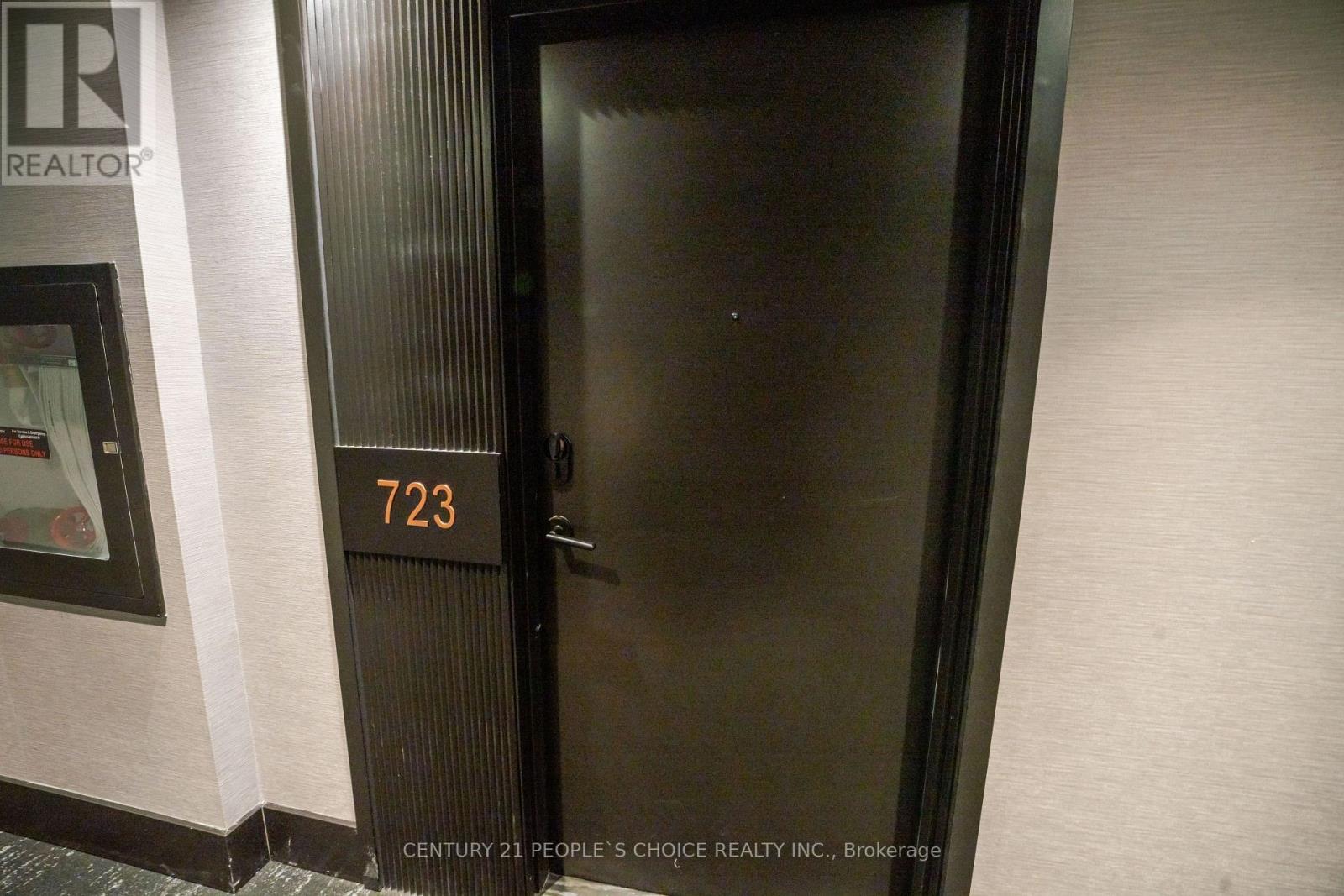 723 - 2450 Old Bronte Road W, Oakville, Ontario  L6M 5P6 - Photo 2 - W12933440