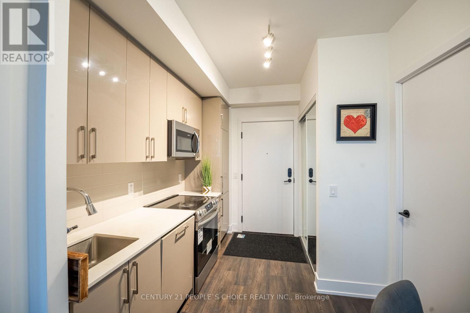 723 - 2450 Old Bronte Road W, Oakville, Ontario  L6M 5P6 - Photo 3 - W12933440