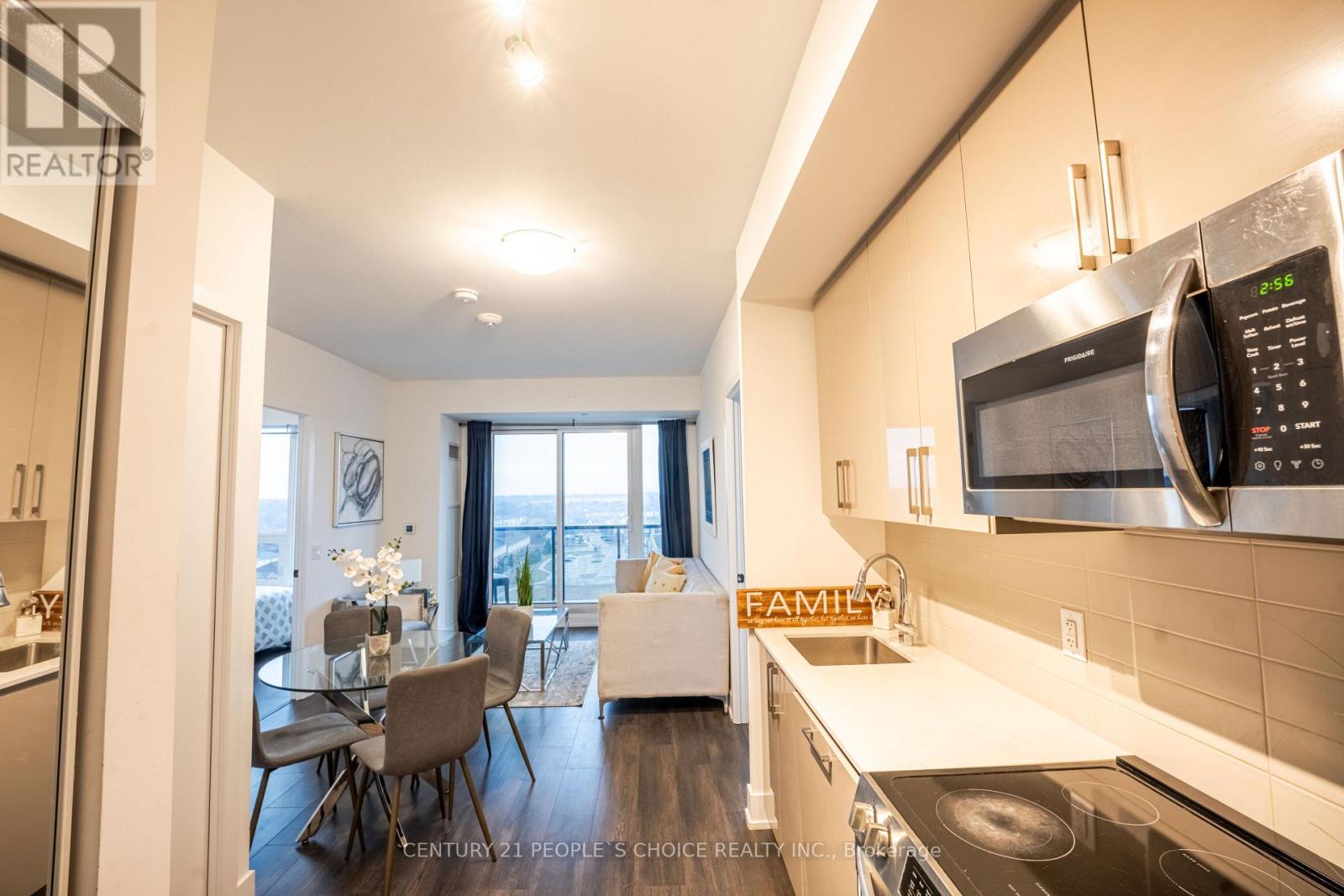 723 - 2450 Old Bronte Road W, Oakville, Ontario  L6M 5P6 - Photo 5 - W12933440