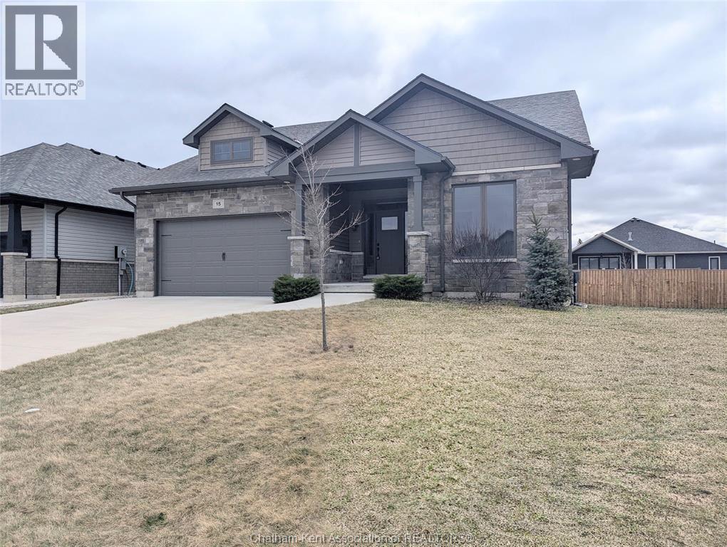 15 Sienna Court, Chatham, Ontario  N7M 0R9 - Photo 2 - 26004740