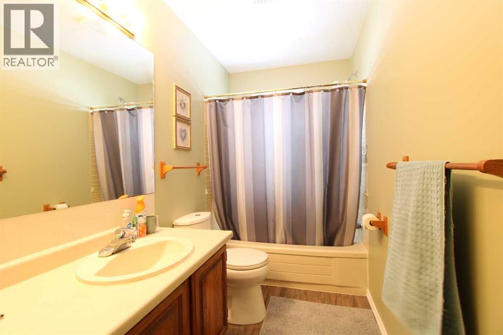 103 1 Street, Paradise Hill, Saskatchewan  S0M 2G0 - Photo 13 - A2296337