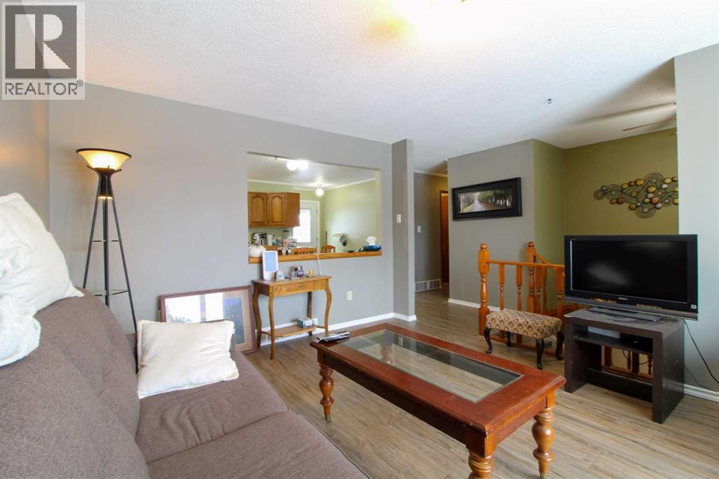 103 1 Street, Paradise Hill, Saskatchewan  S0M 2G0 - Photo 6 - A2296337