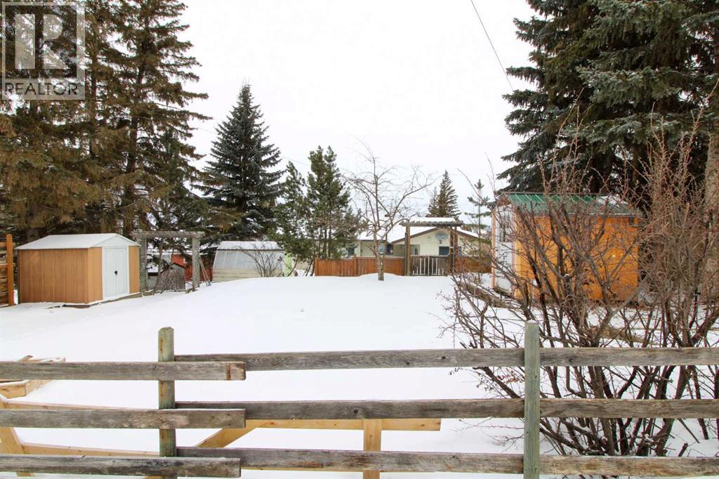 103 1 Street, Paradise Hill, Saskatchewan  S0M 2G0 - Photo 33 - A2296337