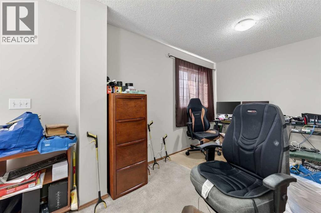 744 Luxstone Landing SW, Airdrie, Alberta  T4B 3L1 - Photo 18 - A2294923