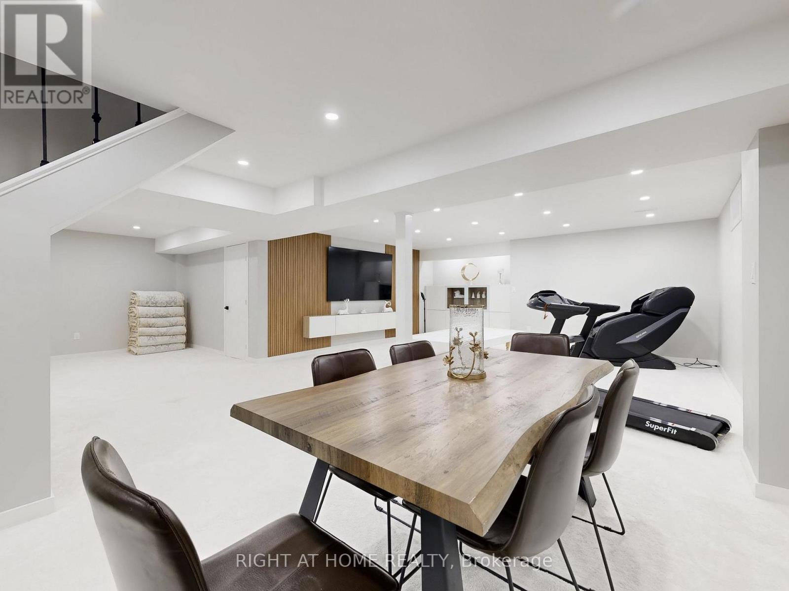 116 Summerlyn Trail, Bradford West Gwillimbury, Ontario  L3Z 0E3 - Photo 39 - N12933436