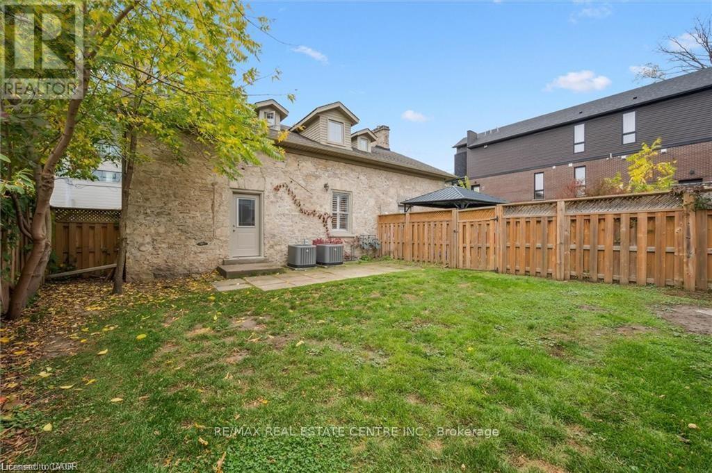 16-18 St Andrews Street, Cambridge, Ontario  N1S 1M4 - Photo 20 - X12703088