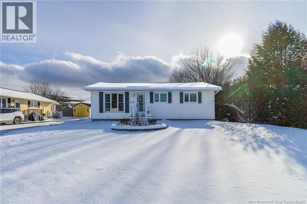 29 Nason Crescent, Oromocto, New Brunswick  E2V 1K2 - Photo 2 - NB132778