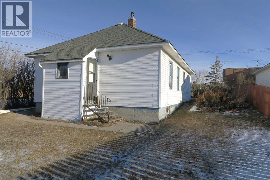 407 4 Avenue, Gleichen, Alberta  T2K 0K4 - Photo 9 - A2280965