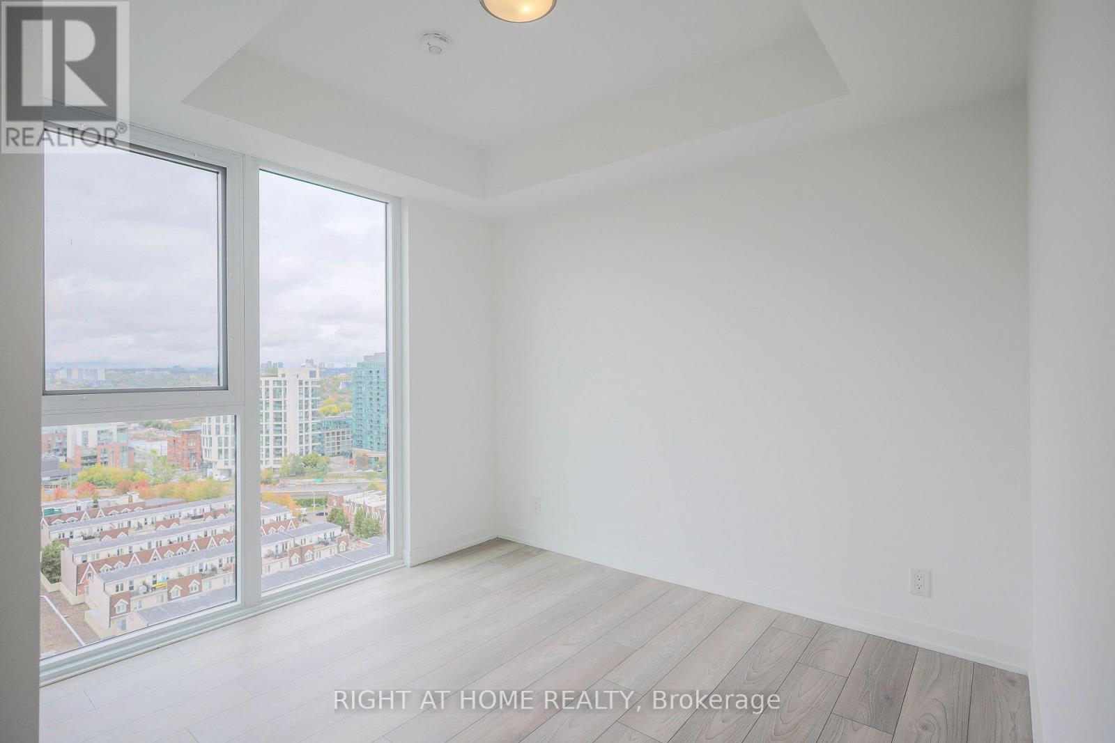 1508 - 285 Dufferin Street, Toronto, Ontario  M6K 1E6 - Photo 13 - W12933462