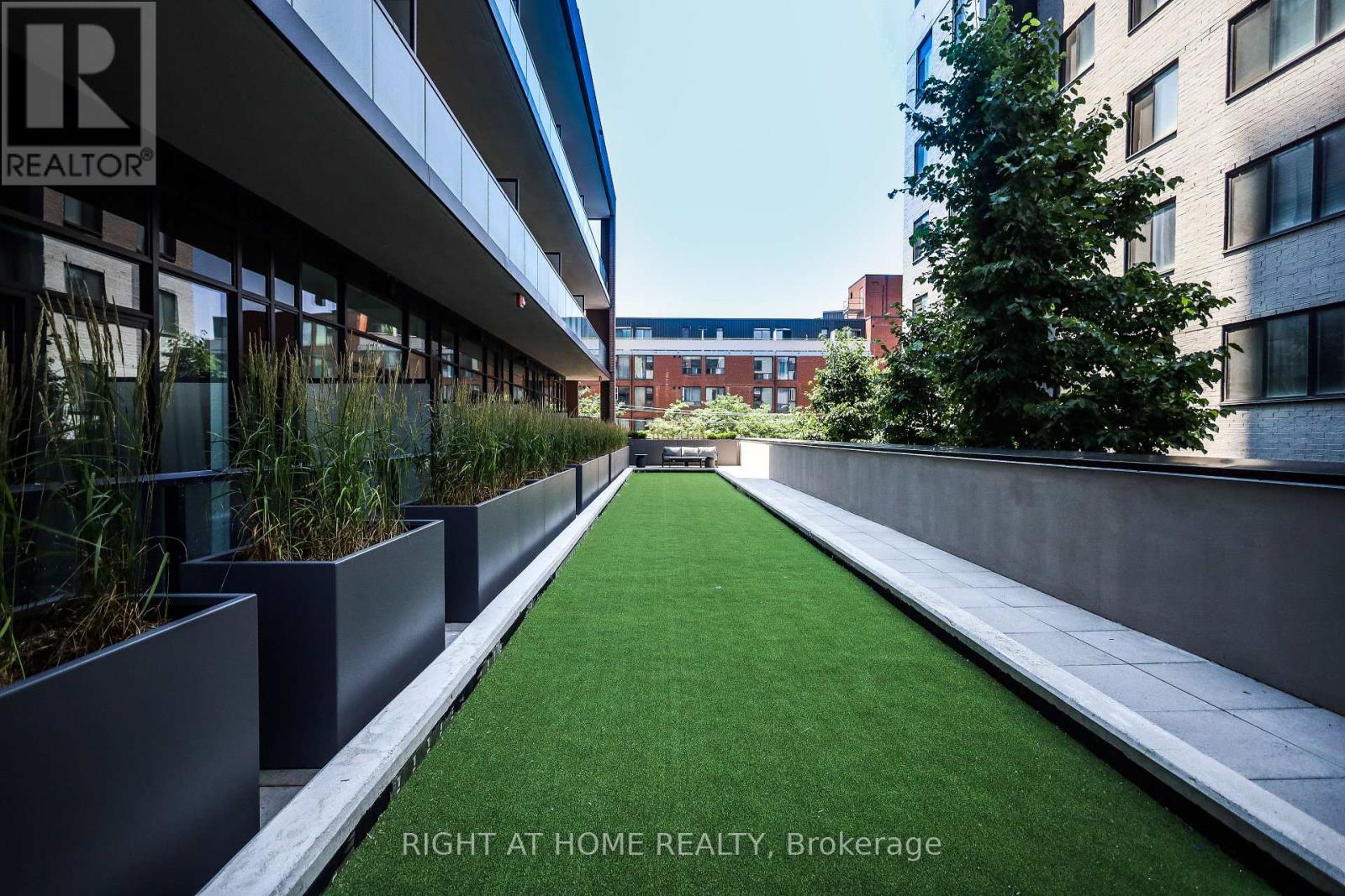 1508 - 285 Dufferin Street, Toronto, Ontario  M6K 1E6 - Photo 33 - W12933462