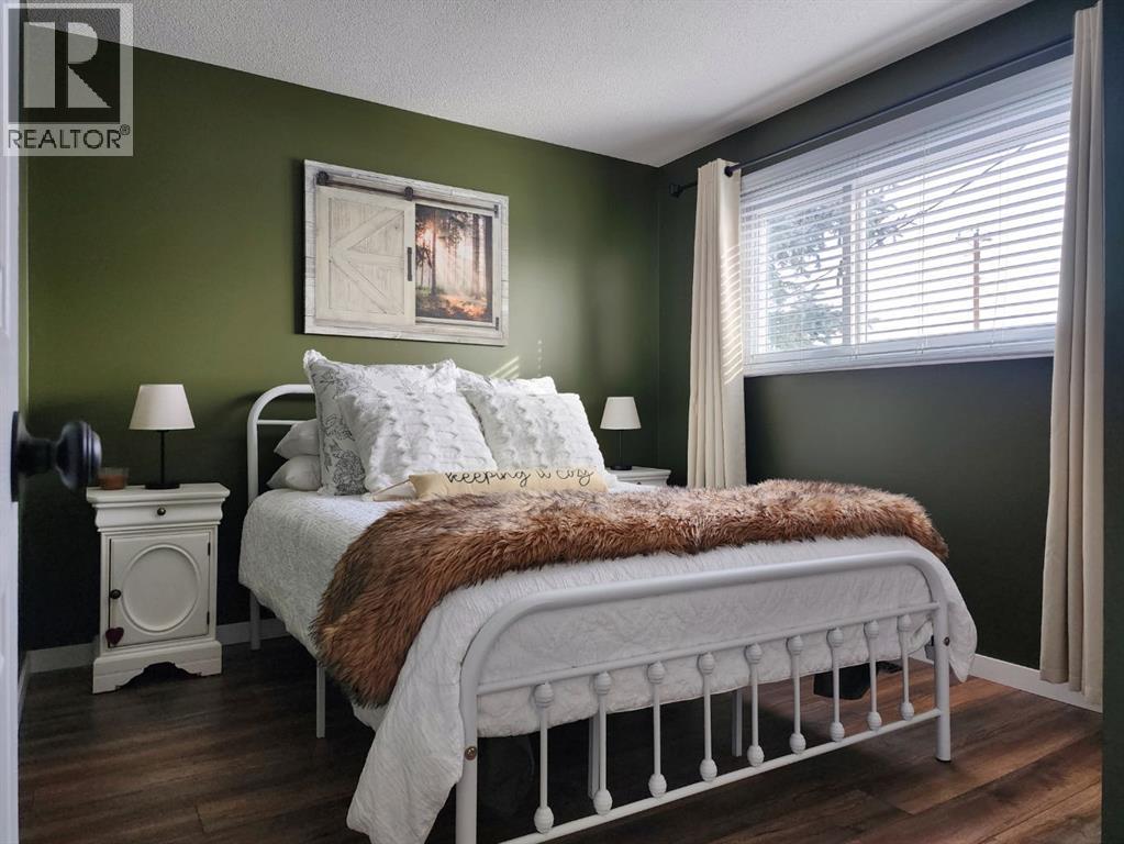 4810 4 Street E, Claresholm, Alberta  T0L 0T0 - Photo 18 - A2294825