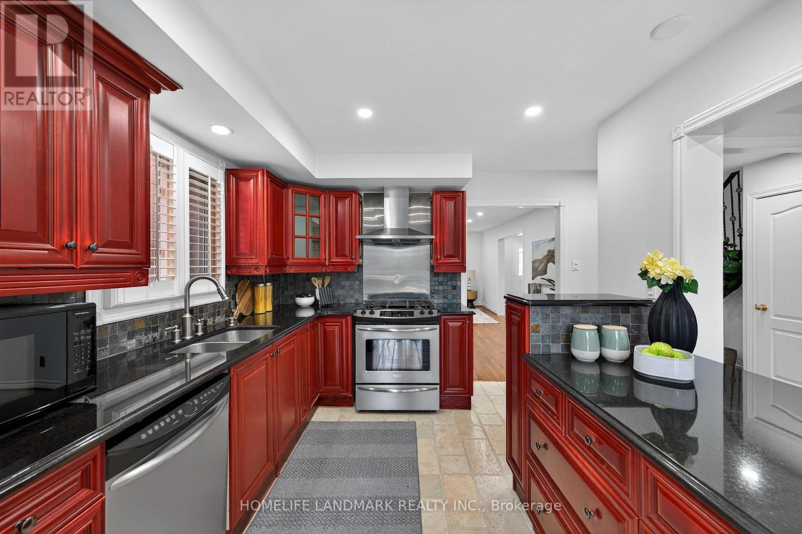 120 Brookmill Drive, Vaughan, Ontario  L4J 6M2 - Photo 11 - N12933416