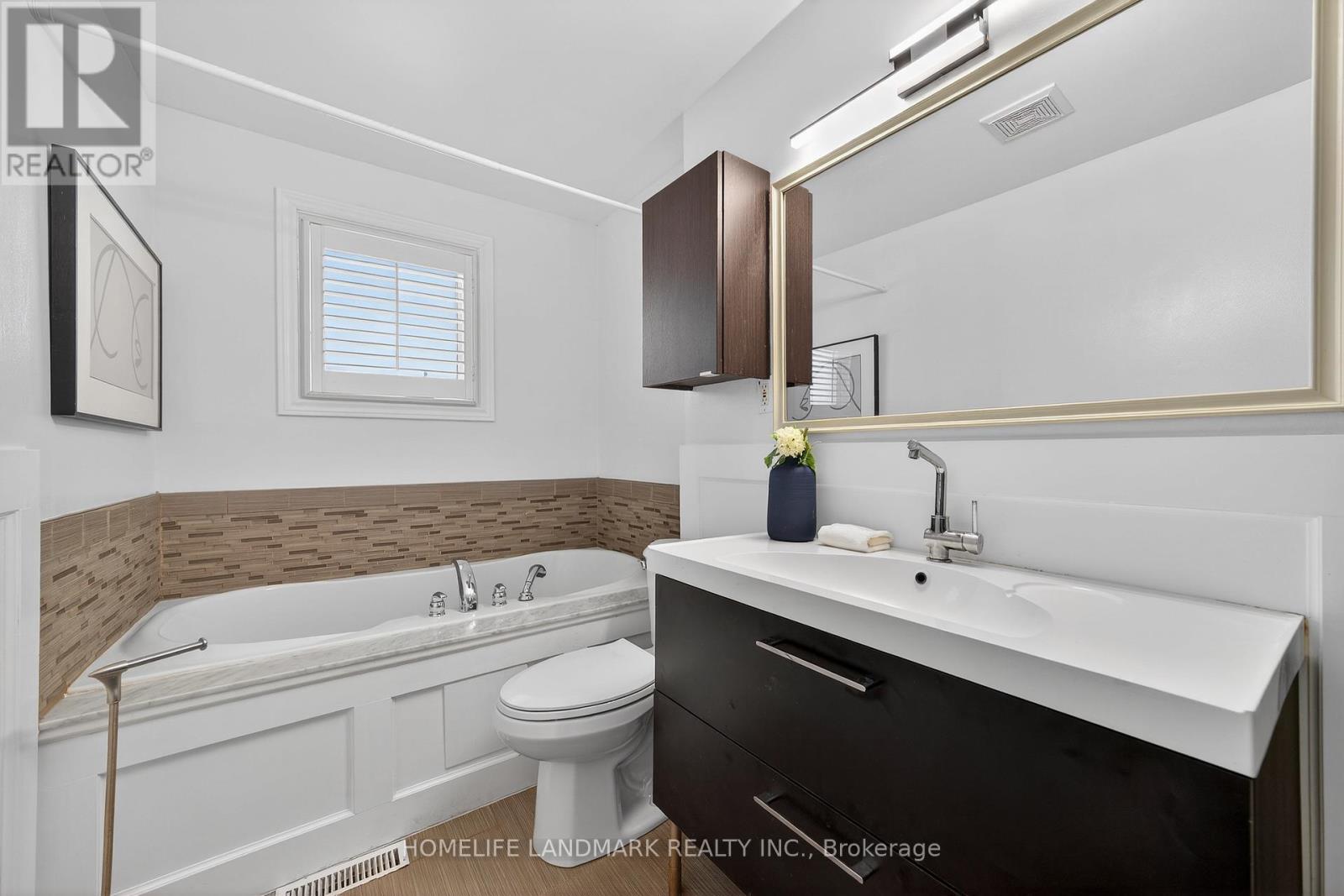 120 Brookmill Drive, Vaughan, Ontario  L4J 6M2 - Photo 20 - N12933416