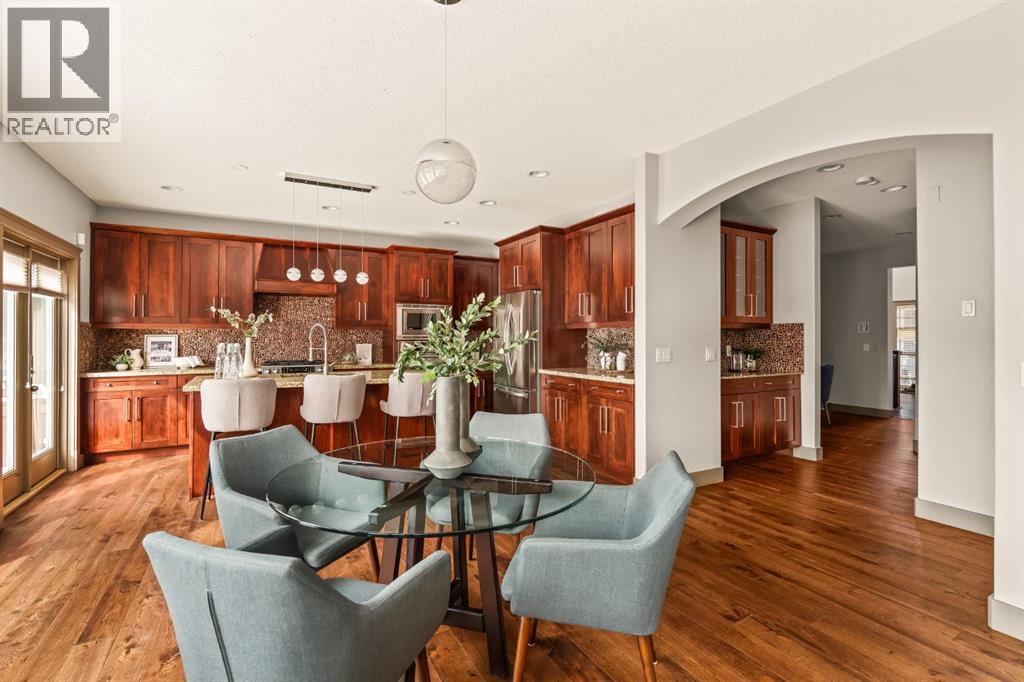 7 Westpoint Place Sw, Calgary, Alberta  T3H 5W5 - Photo 6 - A2296836