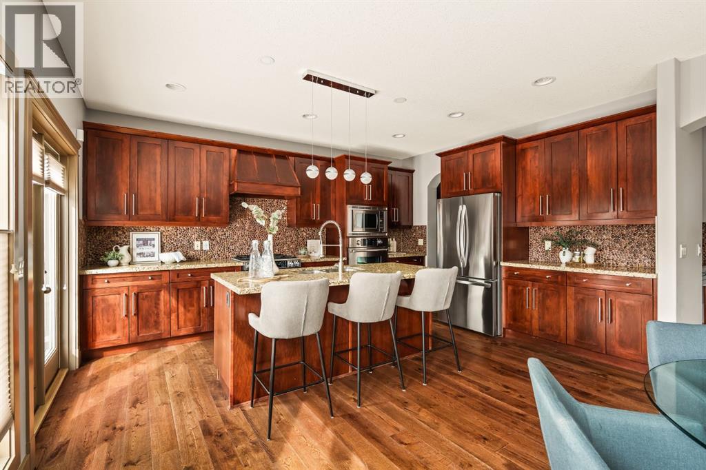 7 Westpoint Place Sw, Calgary, Alberta  T3H 5W5 - Photo 7 - A2296836