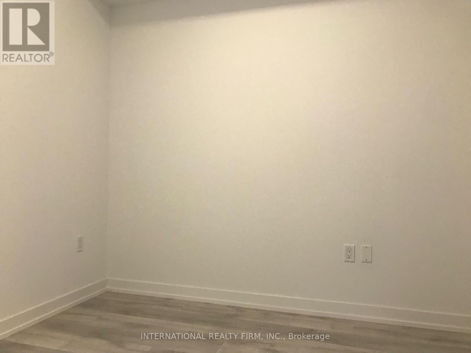 N817 - 7 Golden Lion Heights, Toronto, Ontario  M2M 0C3 - Photo 11 - C12933488