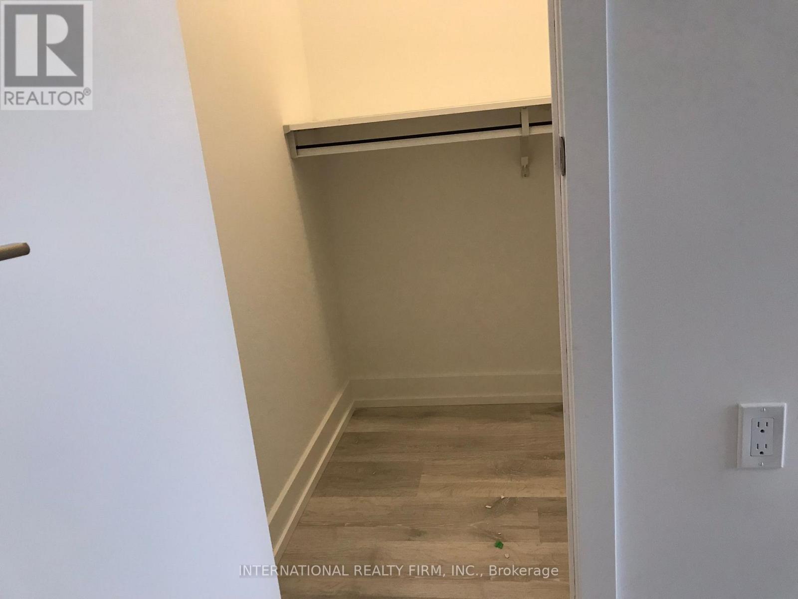 N817 - 7 Golden Lion Heights, Toronto, Ontario  M2M 0C3 - Photo 18 - C12933488