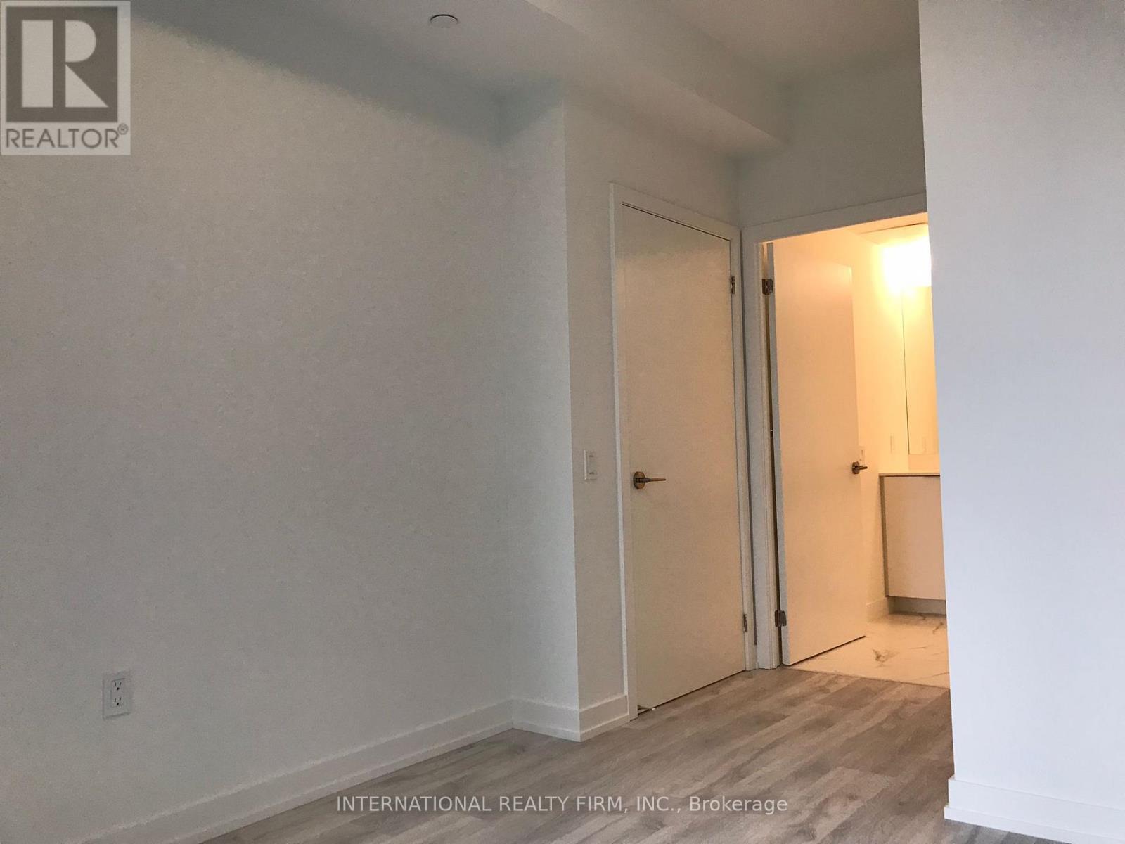 N817 - 7 Golden Lion Heights, Toronto, Ontario  M2M 0C3 - Photo 6 - C12933488