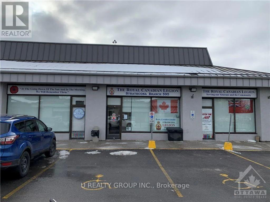 1940 Bank Street, Ottawa, Ontario  K1V 7Z8 - Photo 3 - X12933476