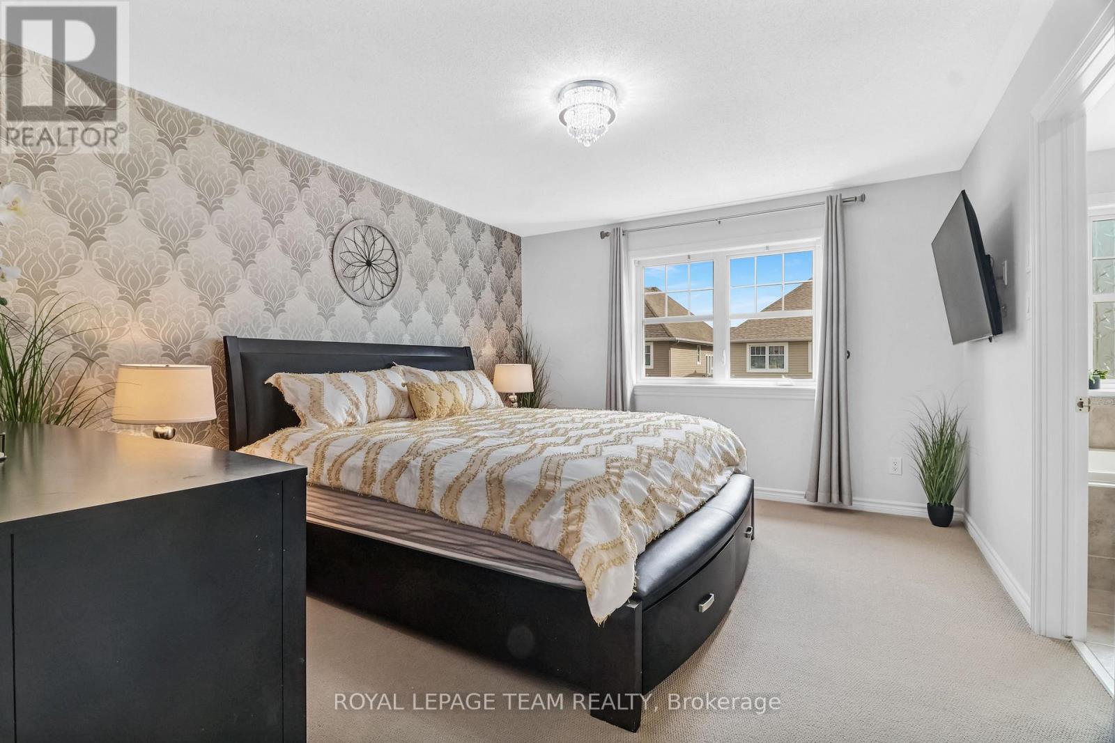 4271 Kelly Farm Drive, Ottawa, Ontario  K1T 0A6 - Photo 15 - X12933482