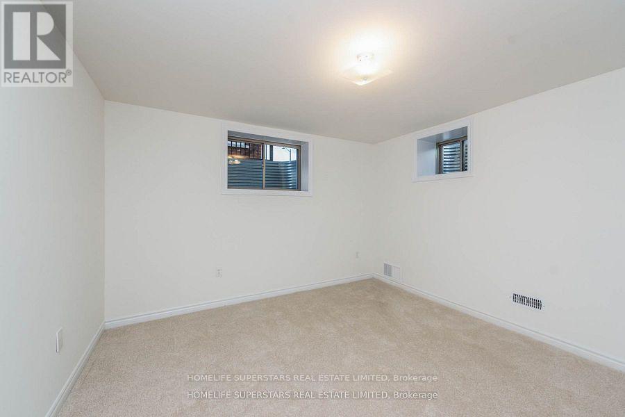 1121 Cole Street, Innisfil, Ontario  L9R 0R3 - Photo 28 - N12933490