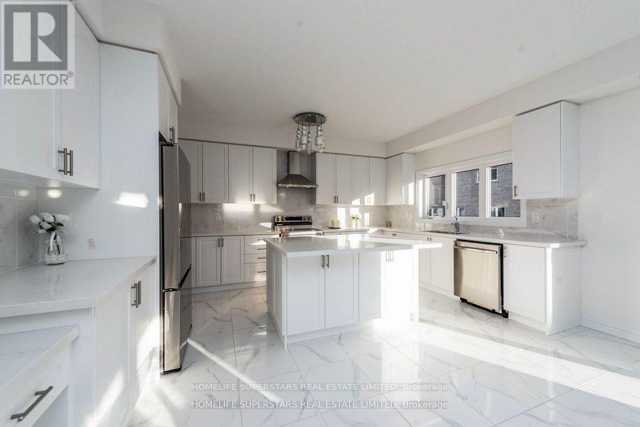 1121 Cole Street, Innisfil, Ontario  L9R 0R3 - Photo 8 - N12933490