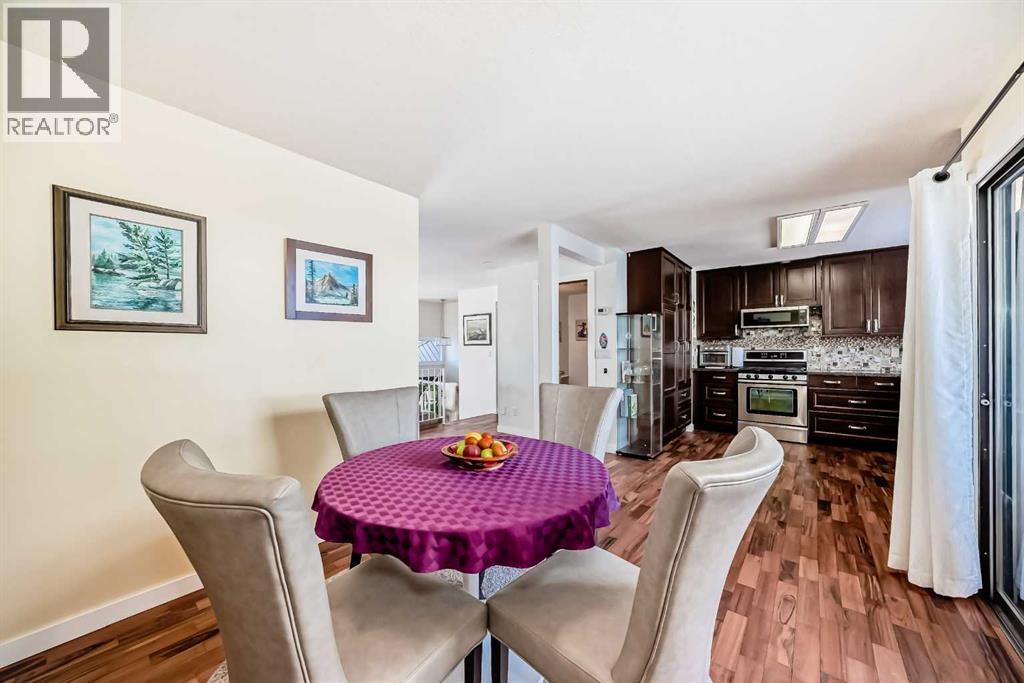 200 Edgemont Estates Drive Nw, Calgary, Alberta  t3a 2m3 - Photo 11 - A2297117