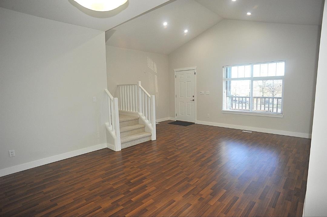 5949 165 Street, Surrey, British Columbia  V3S 4N9 - Photo 3 - R3104402