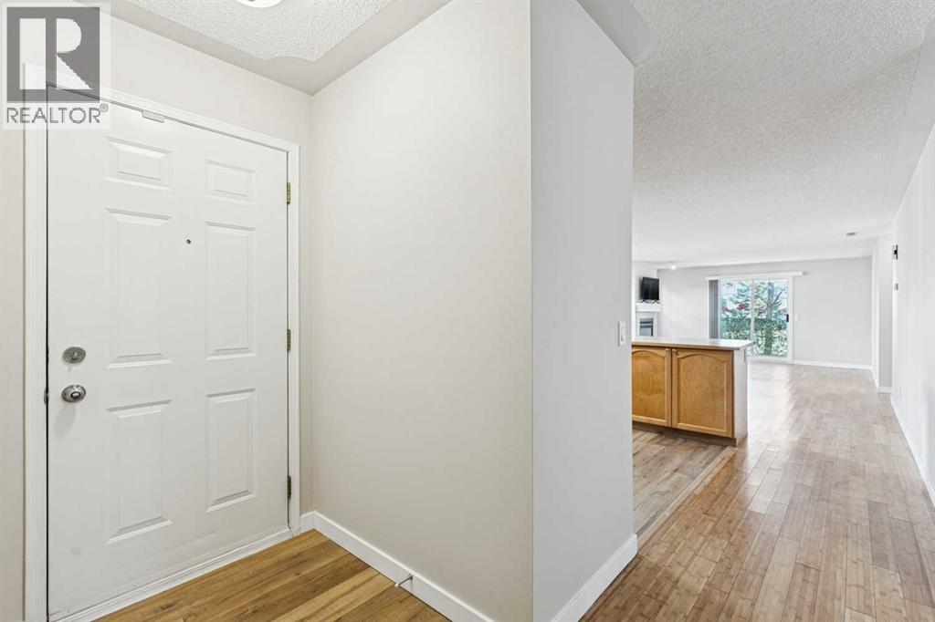 704, 7171 Coach Hill Road SW, Calgary, Alberta  T3H 3R7 - Photo 3 - A2295156