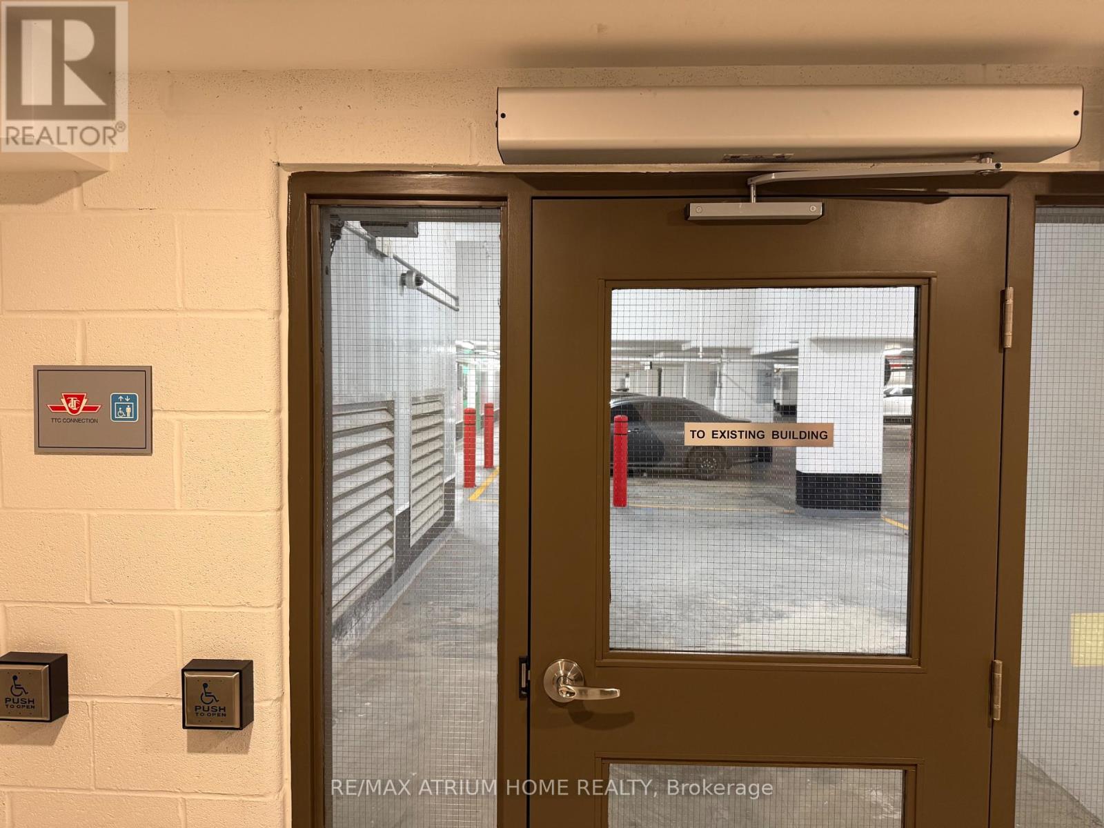 1804 - 39 Roehampton Avenue, Toronto, Ontario  M4P 0G1 - Photo 45 - C12932670