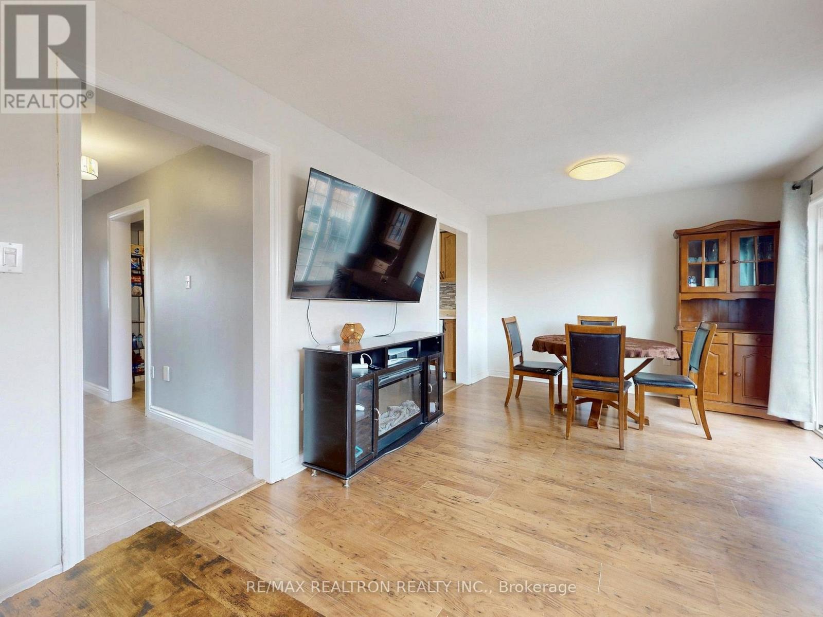 2264 Jack Crescent, Innisfil, Ontario  L9S 2C8 - Photo 12 - N12922492