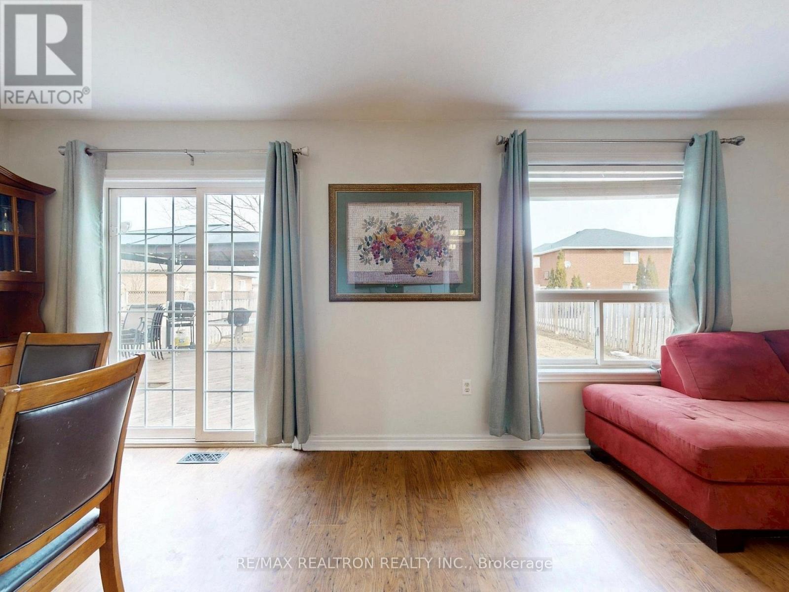 2264 Jack Crescent, Innisfil, Ontario  L9S 2C8 - Photo 14 - N12922492