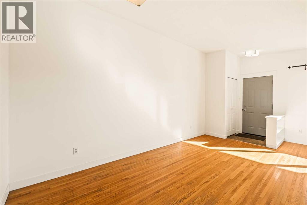 75 Galbraith Drive Sw, Calgary, Alberta  T3E 4Z5 - Photo 6 - A2270890