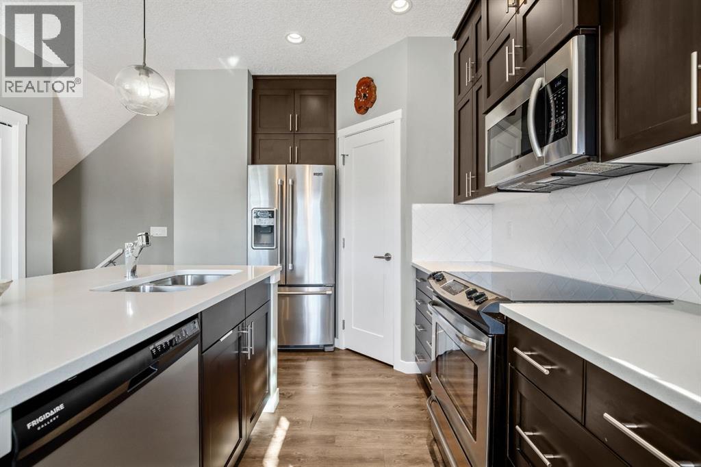 468 Nolan Hill Drive NW, Calgary, Alberta  T3R 0V4 - Photo 8 - A2291092