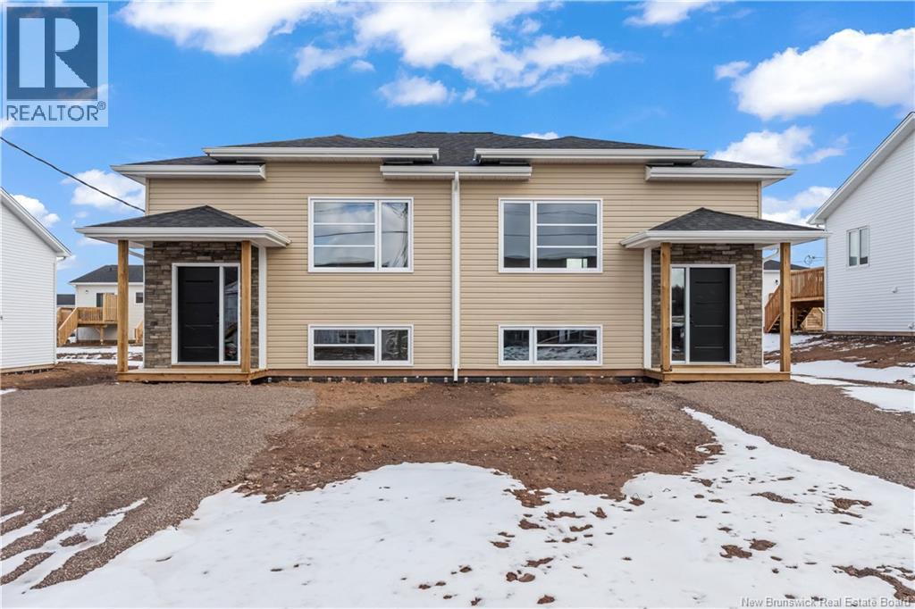 275 Maccoun Street, Moncton, New Brunswick  E1K 0A1 - Photo 1 - NB123012