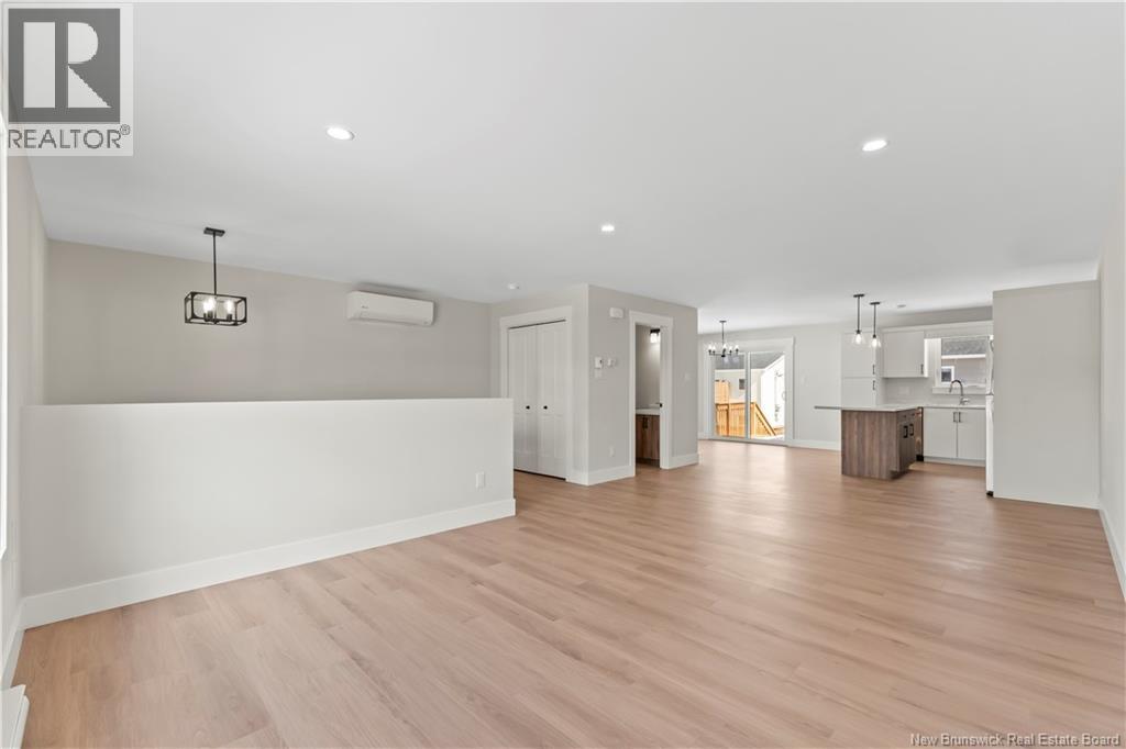 275 Maccoun Street, Moncton, New Brunswick  E1K 0A1 - Photo 6 - NB123012