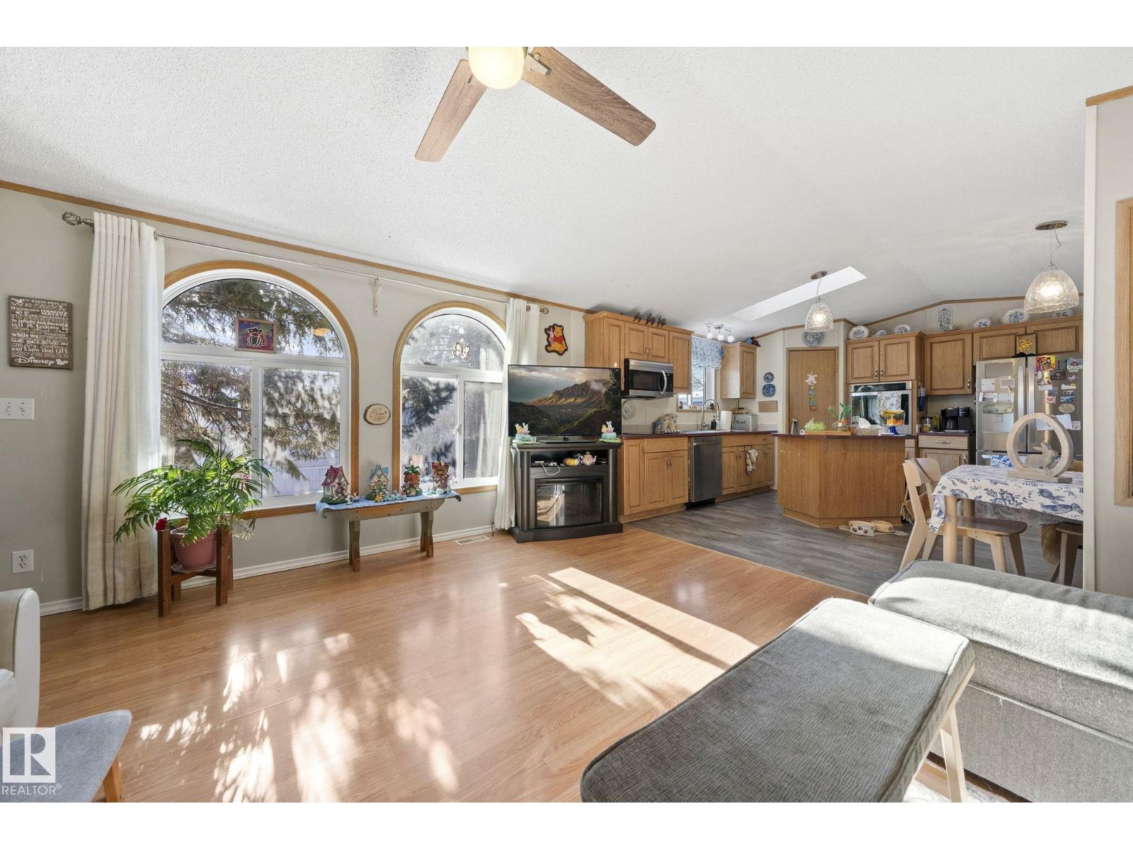 66 Evergreen Park Ne, Edmonton, Alberta  T5Y 4M2 - Photo 1 - E4477881